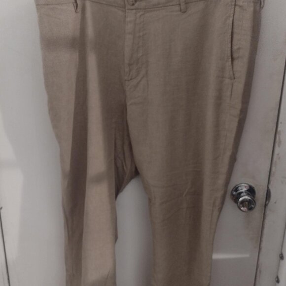 Old Navy Linen-Blend Suit, XL Jacket & 40WX30L Chinos, Light Khaki - Picture 2 of 9